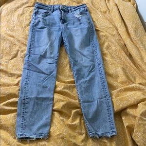 barely worn mom jeans!
